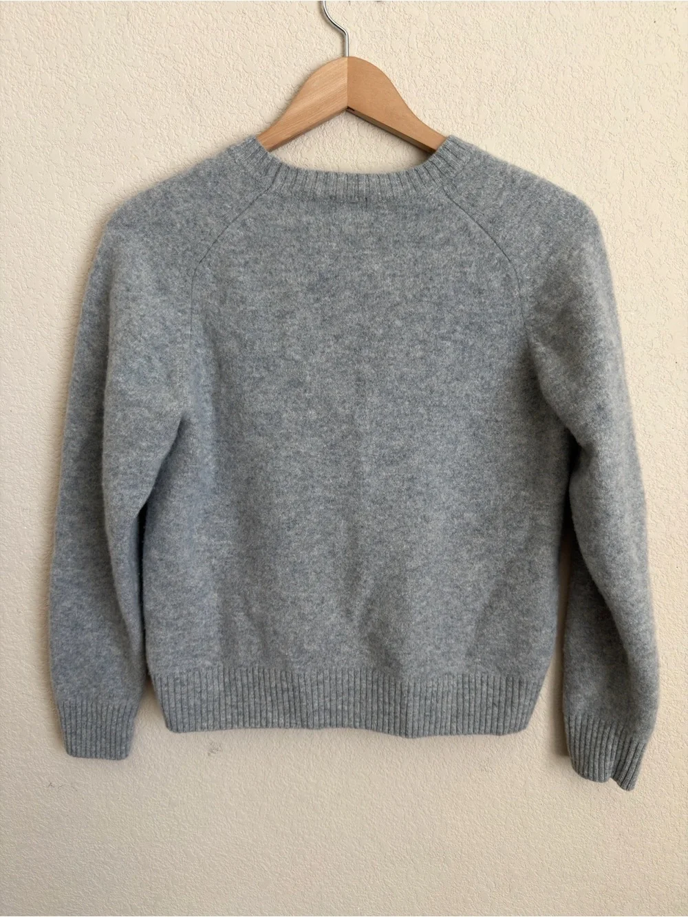 Uniqlo premium lambswool